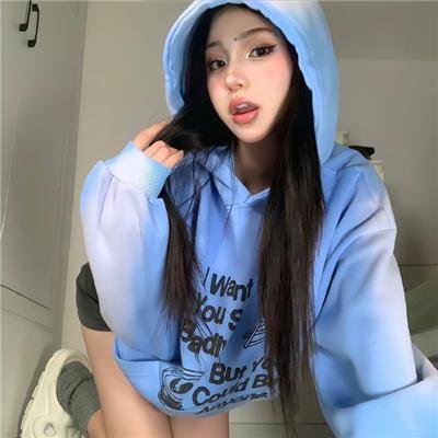 眼里余光都是你